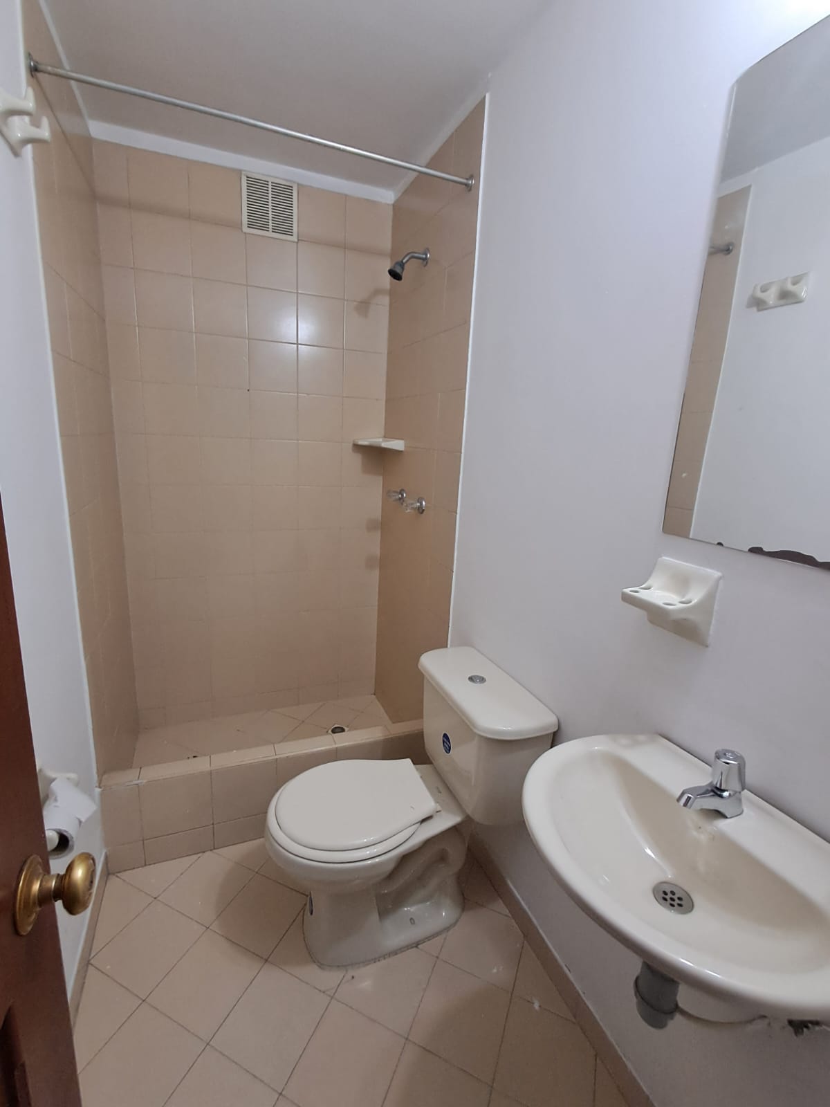 Lindo Apartamento En Arriendo En Pontevedra
