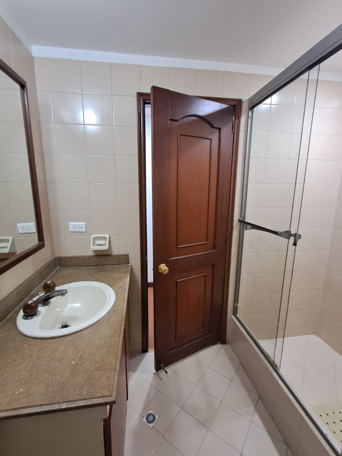 Lindo Apartamento En Arriendo En Pontevedra