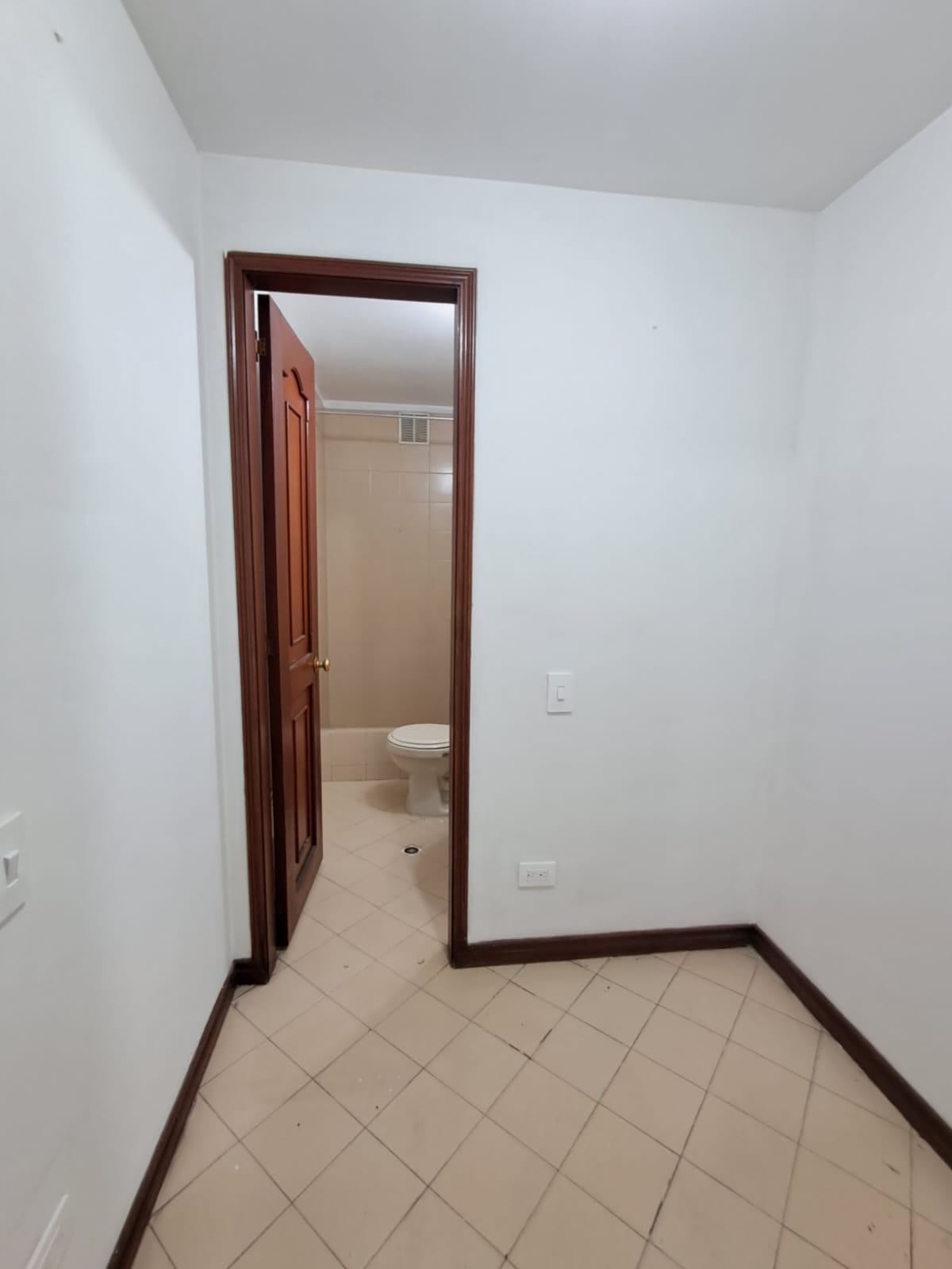 Lindo Apartamento En Arriendo En Pontevedra