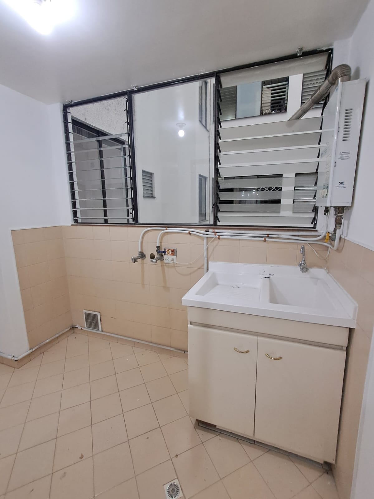 Lindo Apartamento En Arriendo En Pontevedra