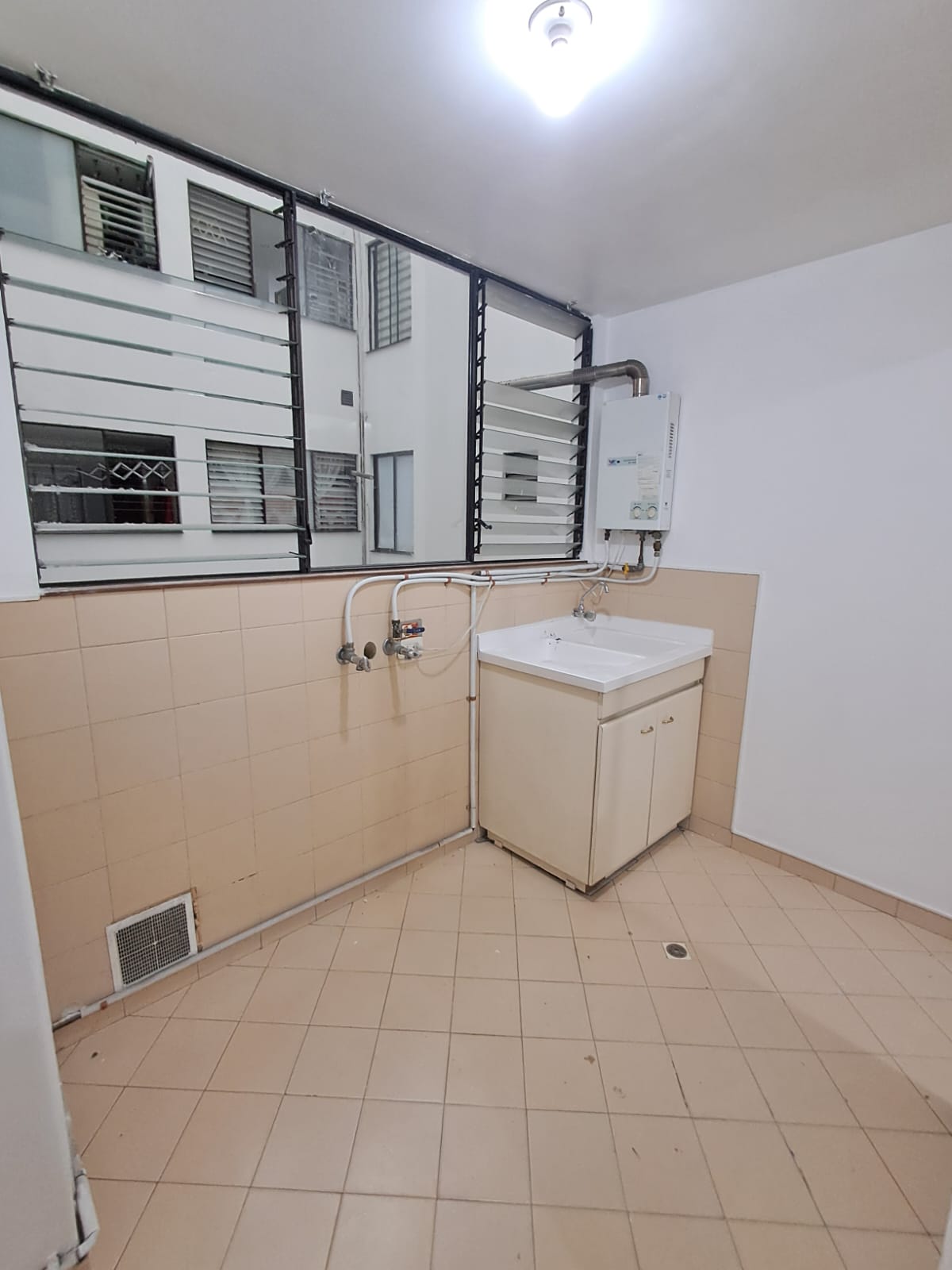 Lindo Apartamento En Arriendo En Pontevedra