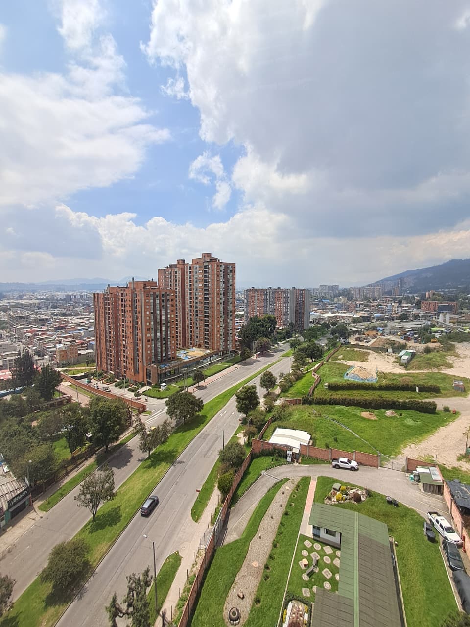 Espectacular Consultorio O Oficina amoblada en arriendo en North Point