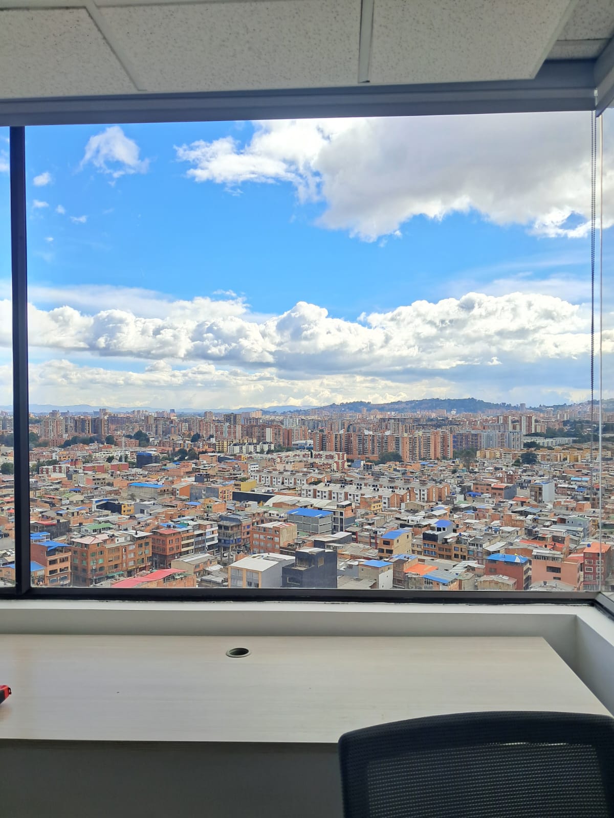 Espectacular Consultorio O Oficina amoblada en arriendo en North Point