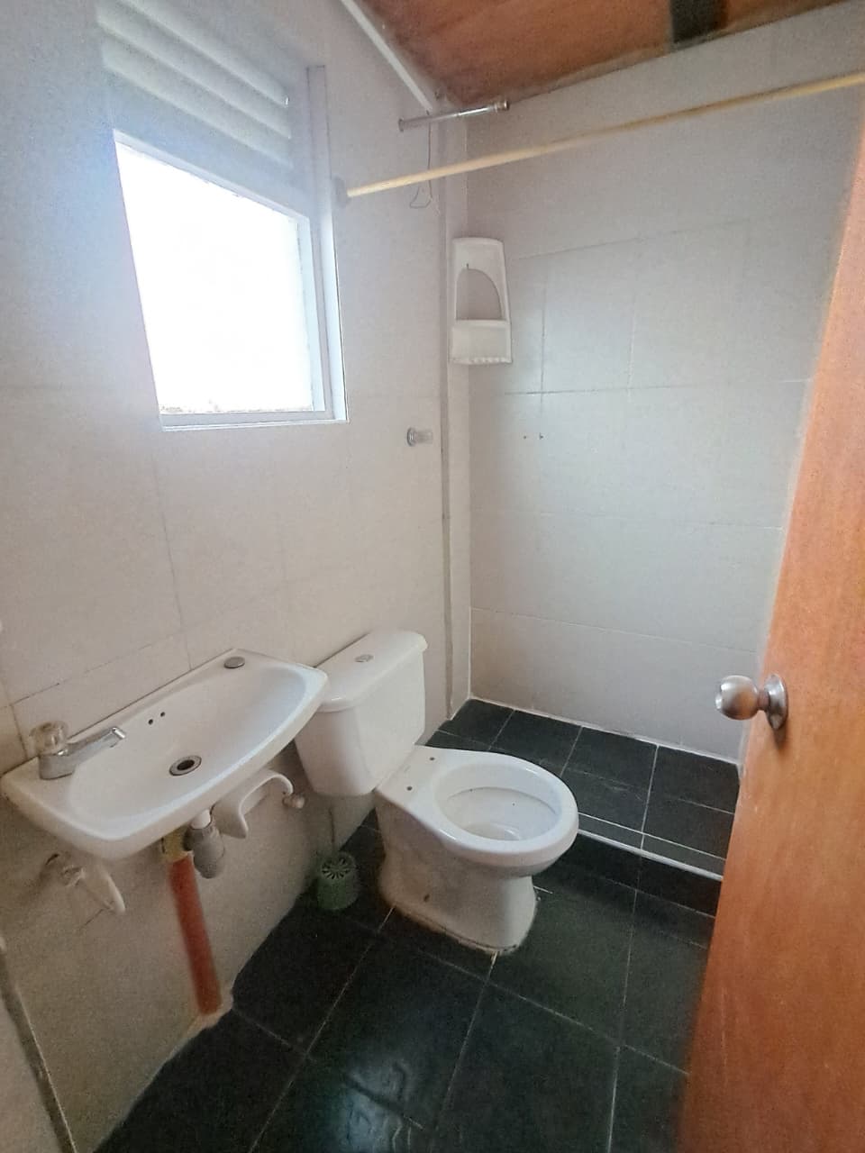 Amplia Casa En Arriendo En Las Cruces