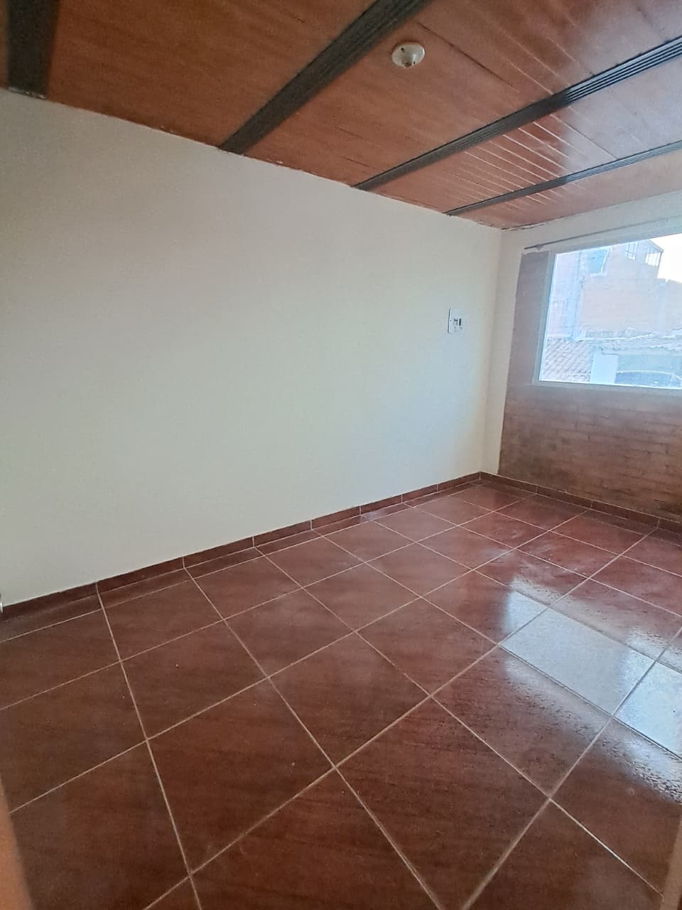 Amplia Casa En Arriendo En Las Cruces