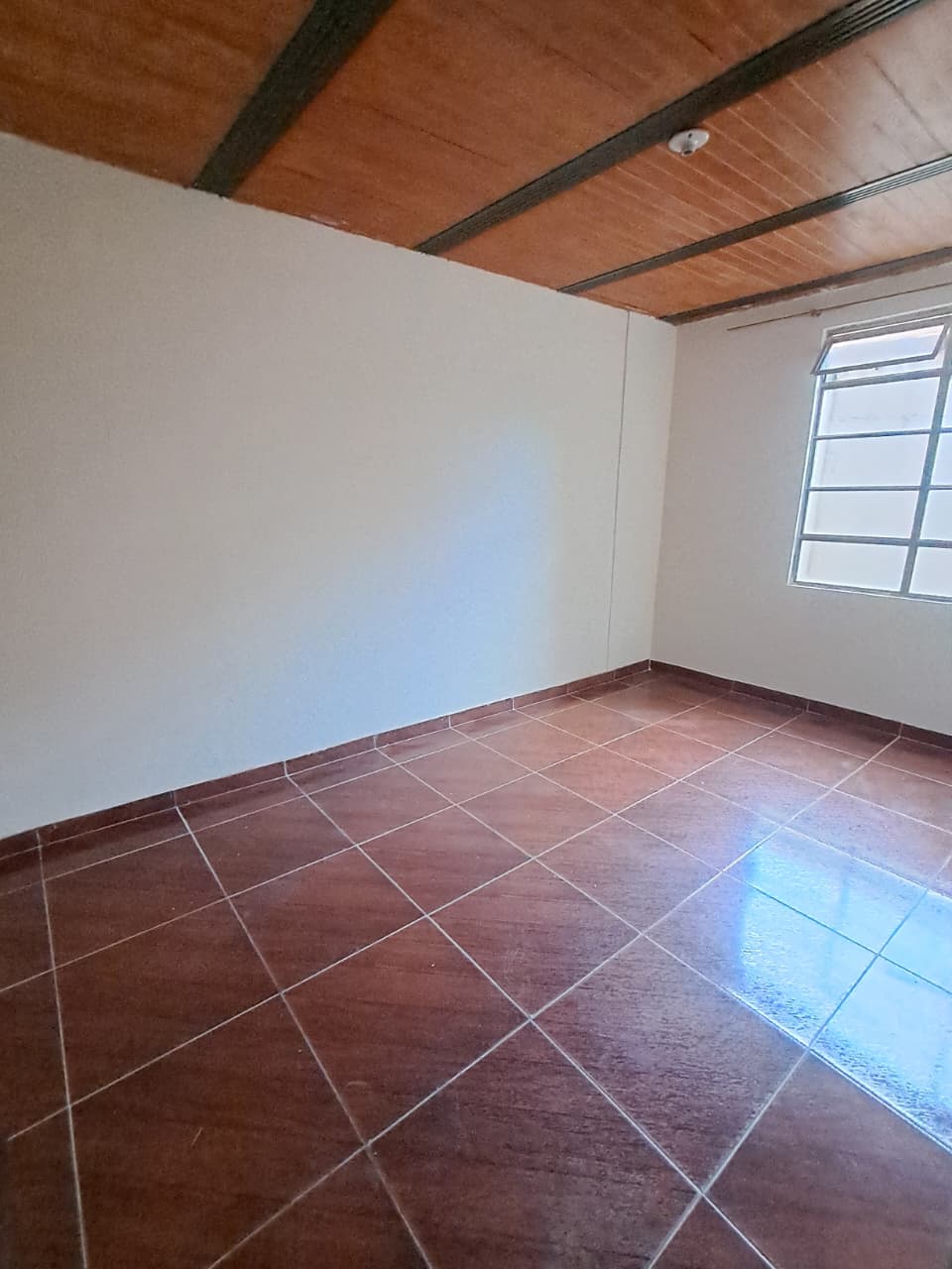 Amplia Casa En Arriendo En Las Cruces