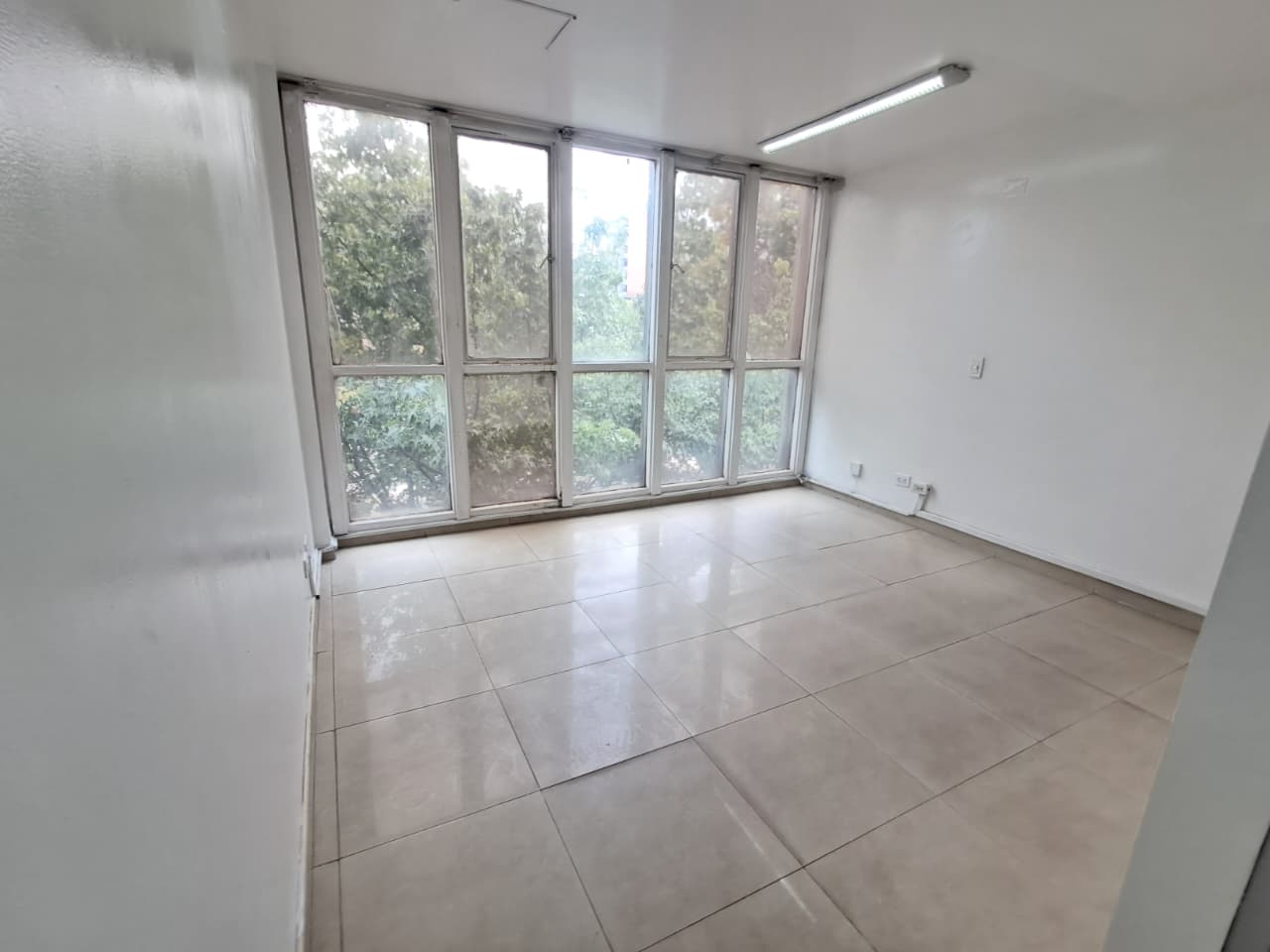 Amplio Y Acogedor Consultorio En Arriendo En Chapinero
