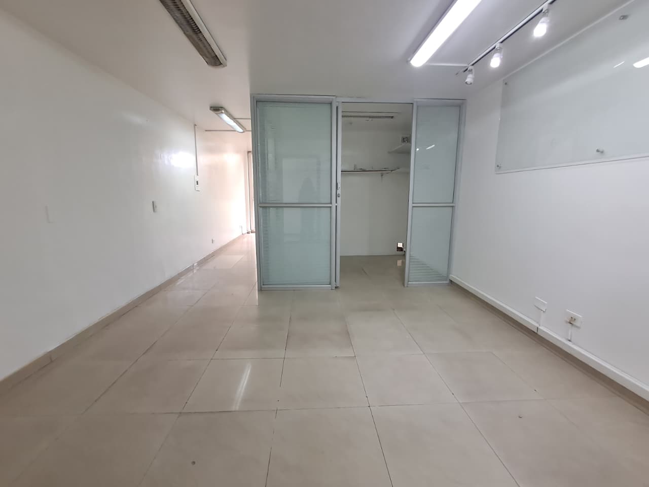 Amplio Y Acogedor Consultorio En Arriendo En Chapinero