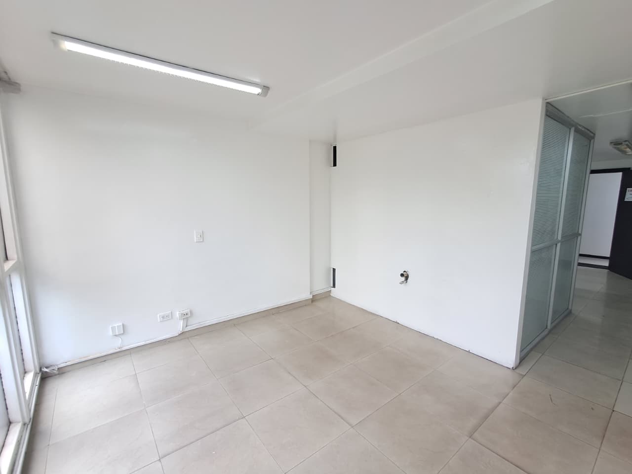 Amplio Y Acogedor Consultorio En Arriendo En Chapinero